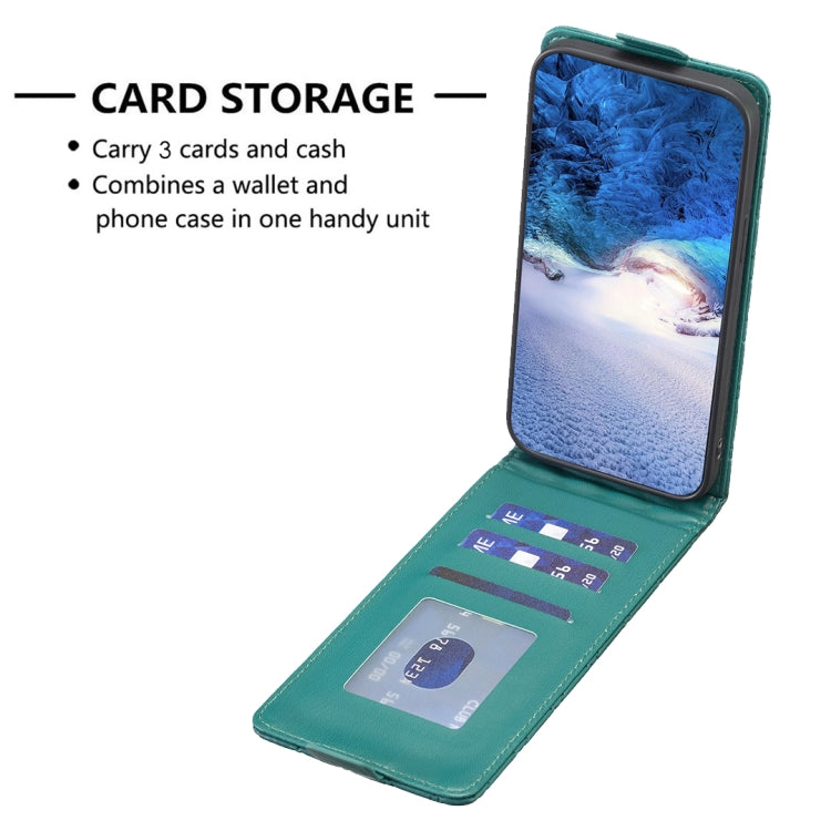 For iPhone 16 Pro Diamond Lattice Vertical Flip Leather Phone Case(Green) by buy2fix