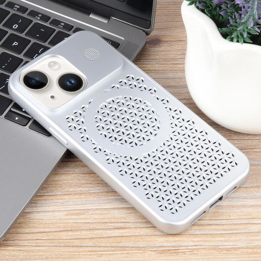 For iPhone 15 Plus Pure Color Honeycomb Aromatherapy MagSafe Phone Case(Silver) by buy2fix