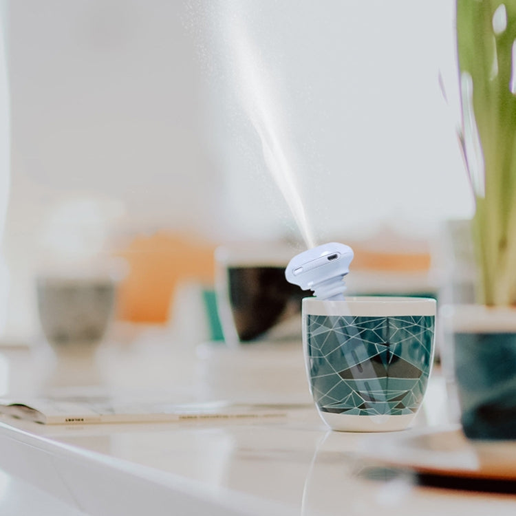 USB Plug-in Mini Portable Detachable Car Humidifier, Spec: Humidifier+1set Sticks by buy2fix