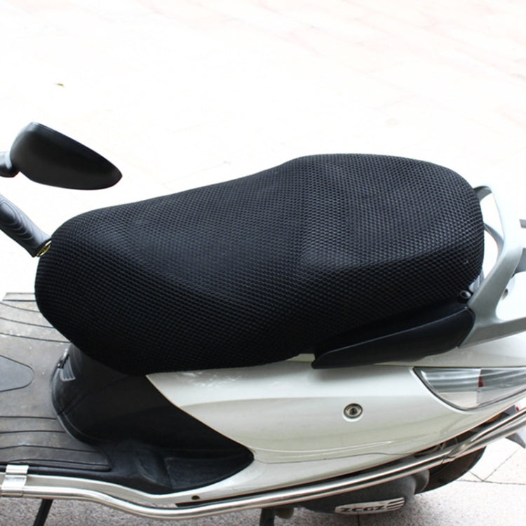 Motorcycle Breathable Sunscreen Double Layer 3D Honeycomb Small Hole Polyester Cushion Mesh, Size: M, Length: 80cm; Width: 51cm by buy2fix