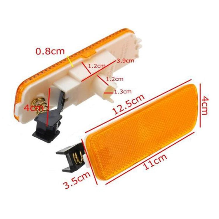 2 PCS Front Bumper Clearance Lights Housing without Bulb Replacement 1JM945071 / 1JM945072 for VW Golf / Jetta 1999-2005(Yellow) by buy2fix