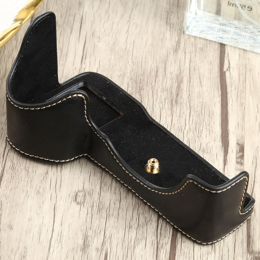 1/4 inch Thread PU Leather Camera Half Case Base for Sony ILCE-7RM4 / A7RM4 / A7R IV (Black) by buy2fix