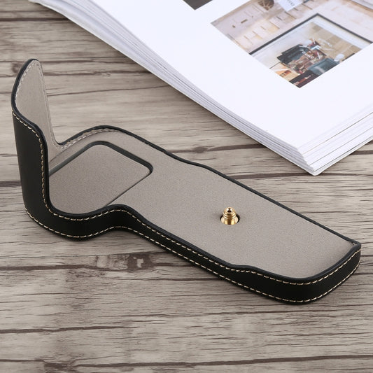 1/4 inch Thread PU Leather Camera Half Case Base for Canon EOS 5D Mark IV / 5D Mark III(Black) by buy2fix