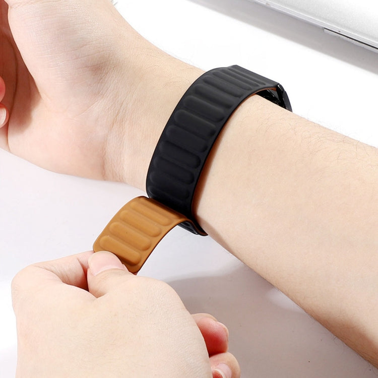 For Fitbit Versa 4 / 3 / Sense 2 20mm Silicone Magnetic Watch Band(Red) by buy2fix