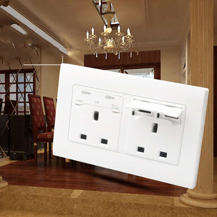 86 Type Three Hole USB Power Socket, UK Plug by buy2fix