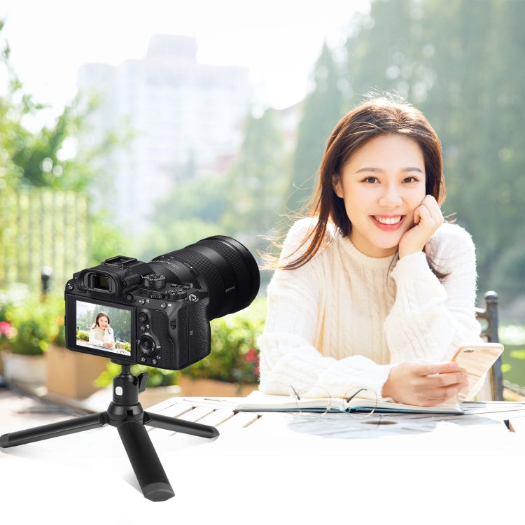 PULUZ 1/4 inch Inner Screw Metal Tripod Ball Head Adapter with Knob Lock(Black) by PULUZ