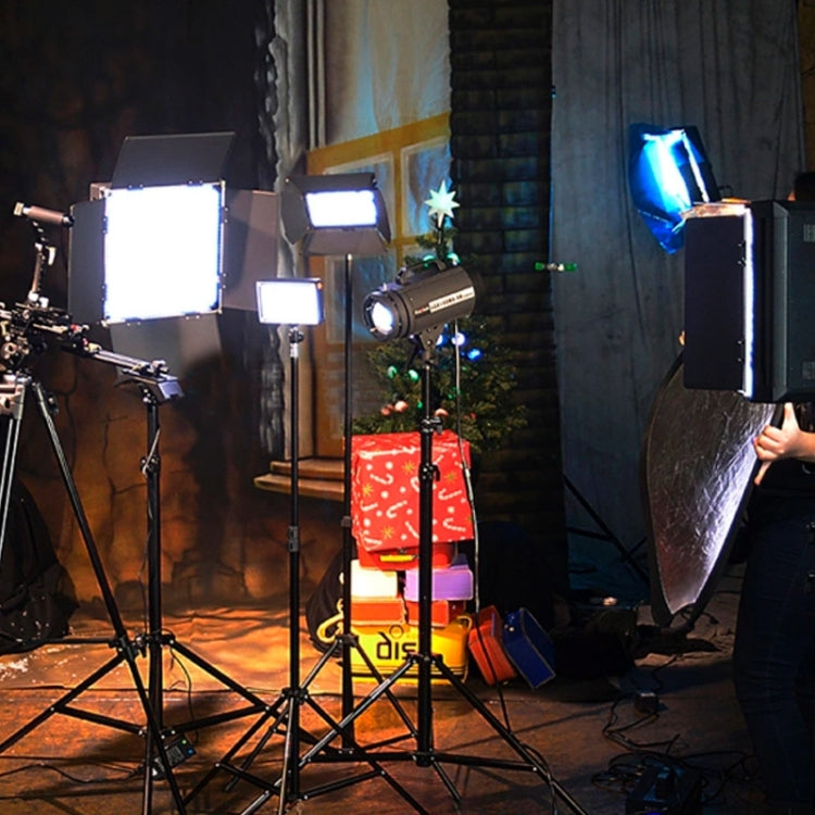 YONGNUO YN900 900pcs LED Illumination Dimming Studio 3200K-5500K Video Light by YONGNUO