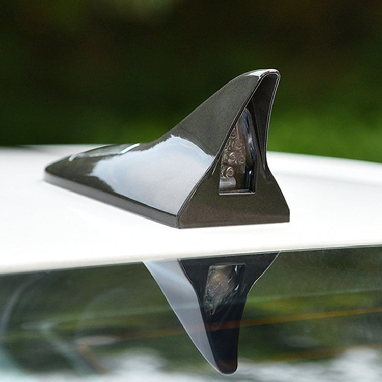 Solar Shark Fin High-positioned Alarm Light(Grey) by buy2fix