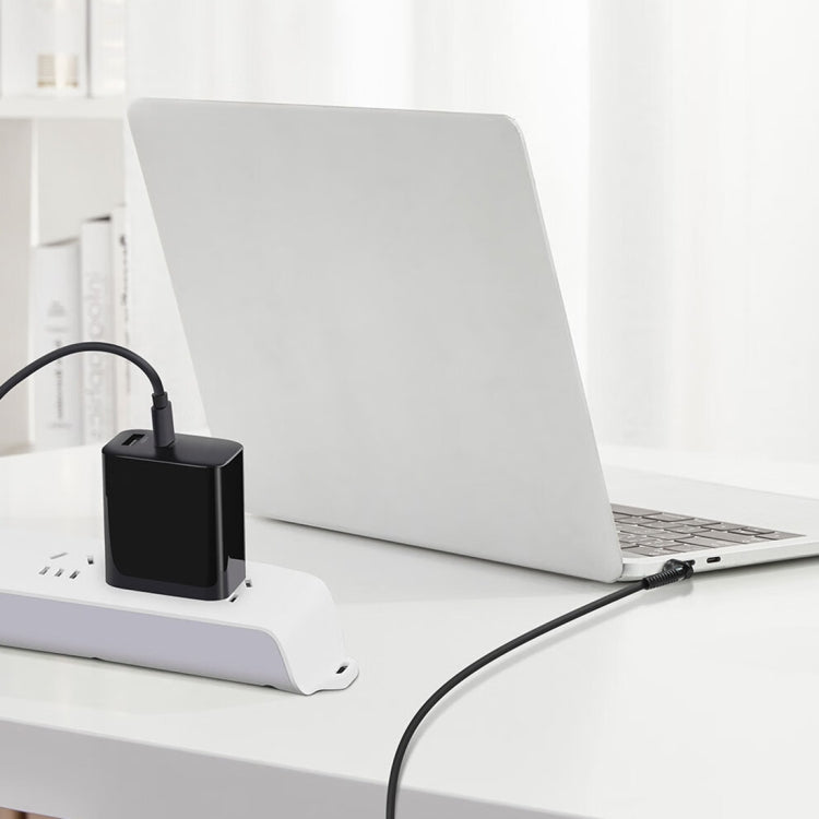 USB-C / Type-C to 4.0 x 1.35mm Laptop Power Charging Cable, Cable Length: about 1.5m(Black) by buy2fix