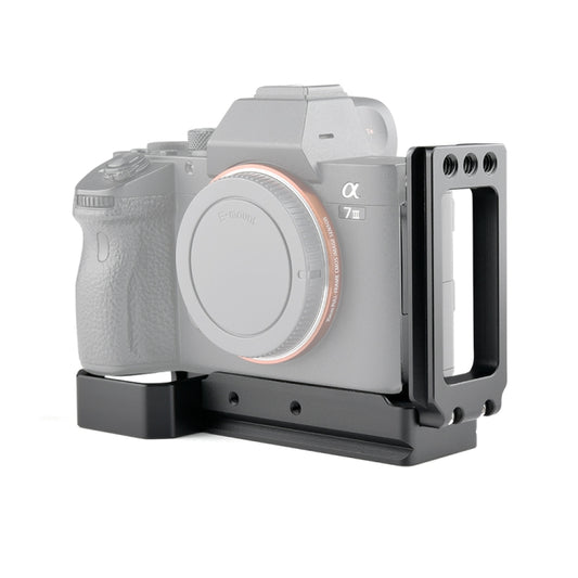 YELANGU CL6 YLG0712A Vertical Shoot Quick Release L Plate Bracket Base Holder for Sony A9 (ILCE-9) / A7 III/ A7R III(Black) - L-Bracket by YELANGU | Online Shopping UK | buy2fix
