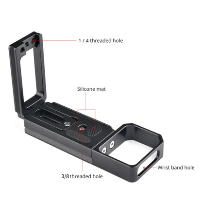 YELANGU CL6 YLG0712A Vertical Shoot Quick Release L Plate Bracket Base Holder for Sony A9 (ILCE-9) / A7 III/ A7R III(Black) - L-Bracket by YELANGU | Online Shopping UK | buy2fix