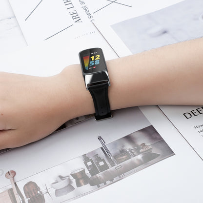 For Fitbit Charge 5 FC5-18 Leather Strap Watch Band, Size:S(Black) - Watch Bands by buy2fix | Online Shopping UK | buy2fix