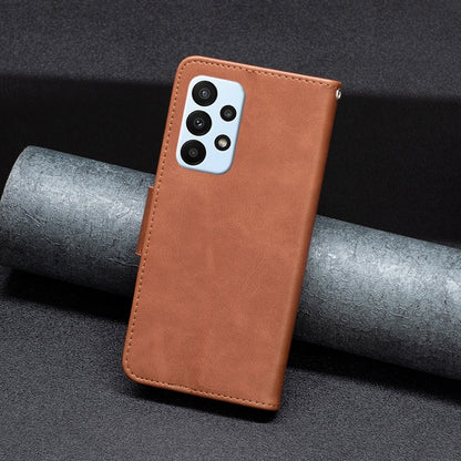 EDA002671106F_6.jpg@29e090c378c11b32292c08ce228afdd3