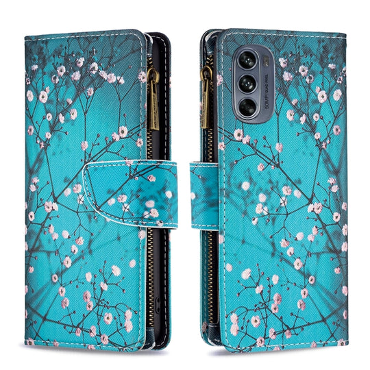 For Motorola Moto G62 Colored Drawing Pattern Zipper Leather Phone Case(Plum Blossom)