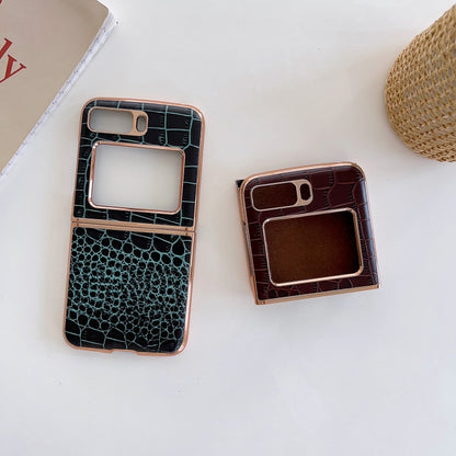 For Motorola Moto Razr 2022 Crocodile Texture Genuine Leather Nano Electroplating Phone Case(Dark Green) by buy2fix