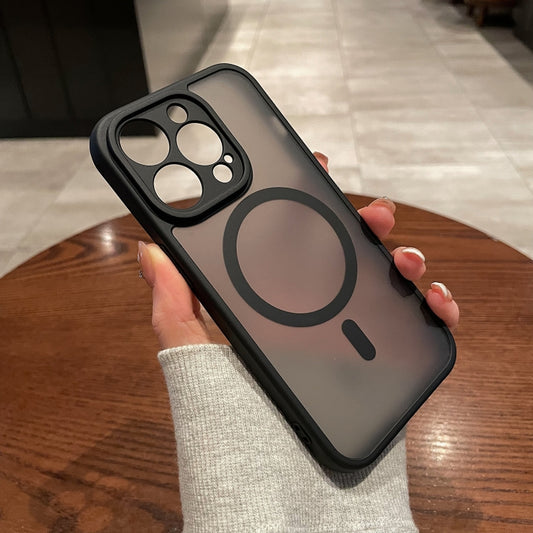 For iPhone 13 MagSafe Magnetic TPU Hybrid PC Phone Case(Black) by buy2fix