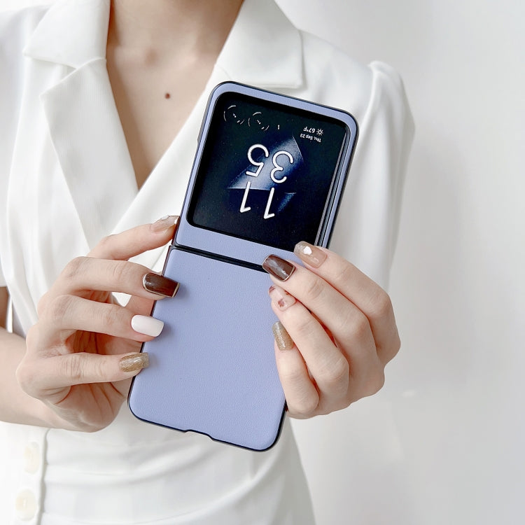 For Motorola Razr 40 Ultra Solid Color Leather Texture Phone Case(White) by buy2fix