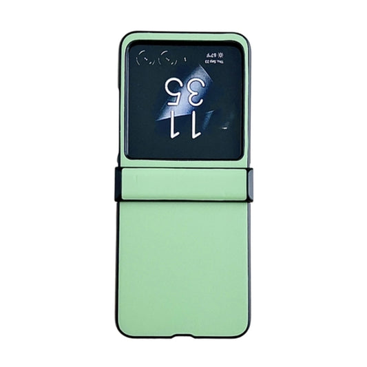 For Motorola Razr 40 Ultra Solid Color Leather Texture Three-stage Phone Case(Green) by buy2fix