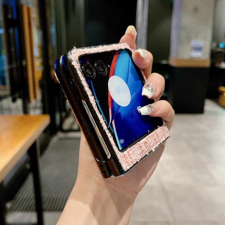 For Motorola Razr 40 Ultra Plaid Fabric PC Protective Phone Case(Red) by buy2fix