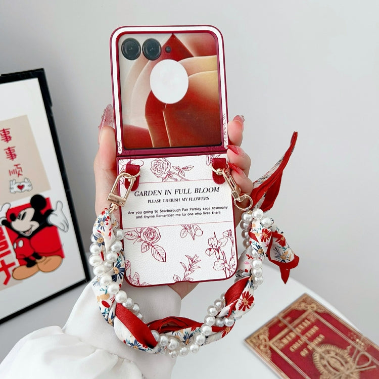 For Motorola Razr 40 Ultra Sketch Flower Pattern Phone Case with Scarf Bracelet(Rose) by buy2fix