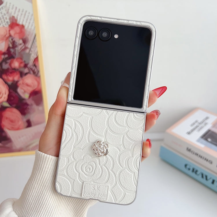 For Motorola Razr 50 / 50 Ultra 3D Camellia Plaid Fabric DIY PC Phone Case(White) by buy2fix