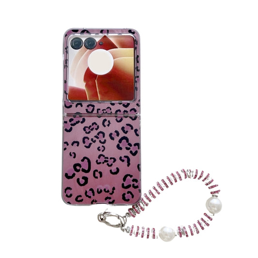 For Motorola Razr 50 Ultra Feather Leopard Pattern Integrated Phone Case with Bracelet(Purple) by buy2fix