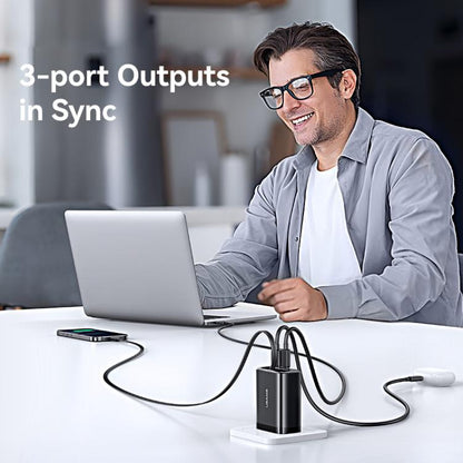 USAMS CC300 65W Fast Charger With Retractable USB-C / Type-C Cable, US Plug(White) - USB Charger by USAMS | Online Shopping UK | buy2fix