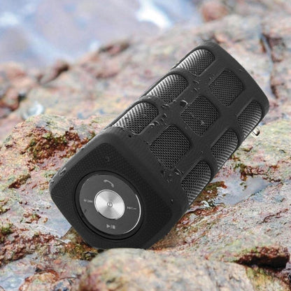 S772 2 in 1 10W Life Waterproof Portable Bluetooth Stereo Speaker / 5200mAh Power Bank, with Built-in MIC & Hanging Hook, Support Hands-free Calls & AUX IN, Bluetooth Distance: 10m(Black) - Waterproof Speaker by buy2fix | Online Shopping UK | buy2fix
