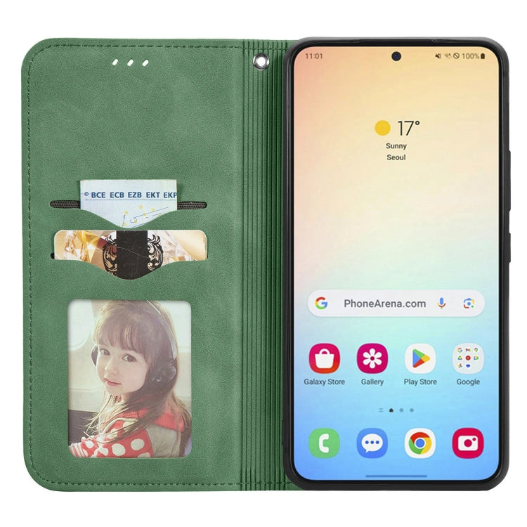 For Samsung Galaxy S25 5G Retro Skin Feel Magnetic Leather Phone Case(Green) by buy2fix