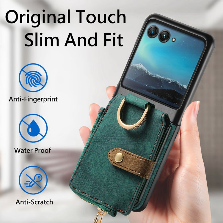 For Motorola Razr 40 Ultra Retro Skin-feel Ring Multi-card Wallet Phone Case(Green) by buy2fix