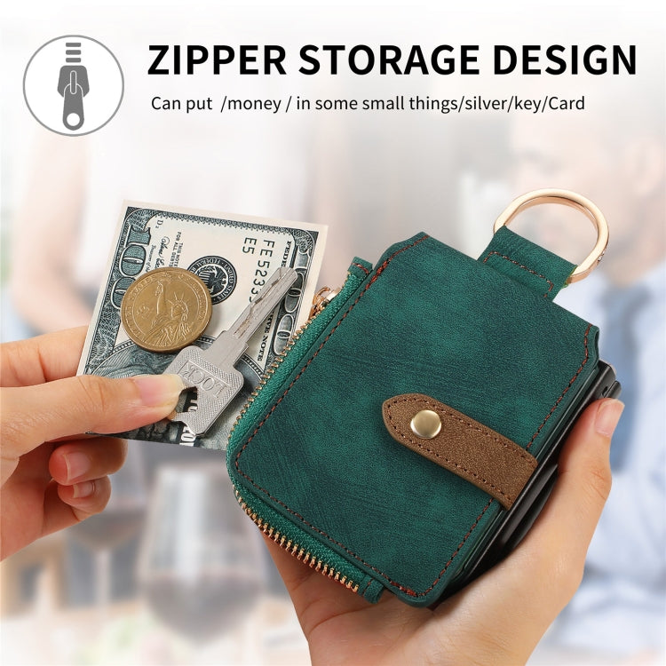 For Motorola Razr 40 Ultra Retro Skin-feel Ring Multi-card Wallet Phone Case(Green) by buy2fix