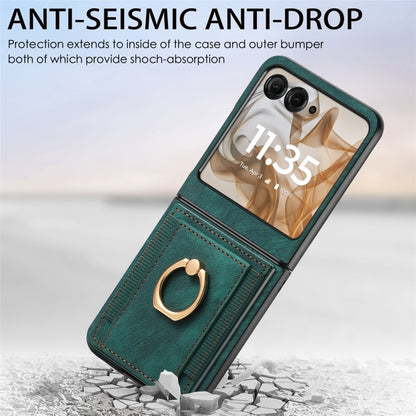 For Motorola Razr 50 Ultra Retro Skin-feel Ring Card Bag Phone Case(Green) by buy2fix