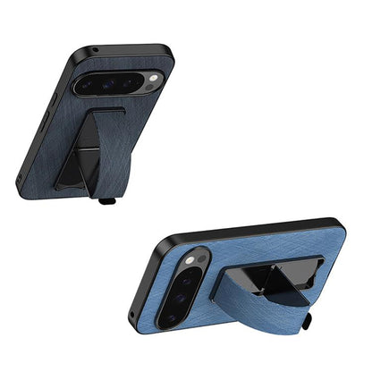 For Google Pixel 10 / 10 Pro Electroplating Wristband Holder Brushed Texture Phone Case(White) - Google Cases by buy2fix | Online Shopping UK | buy2fix