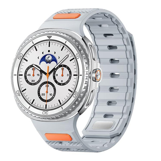 For Galaxy Watch9/8/9 Classic/8 Classic Dot Pattern Magnetic Solid Color Silicone Watch Band(Light Gray)