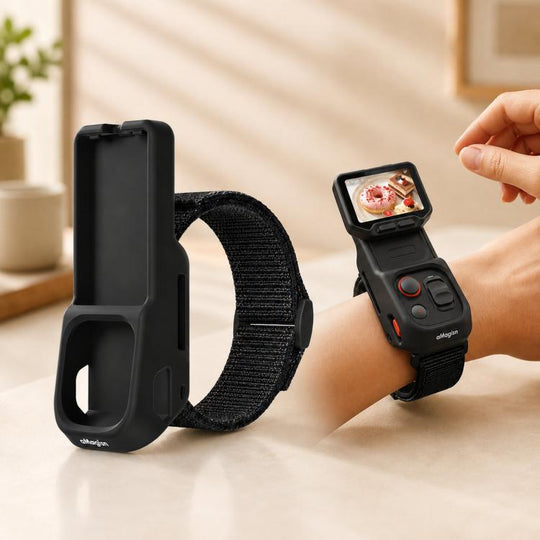 For Insta360 Luna Ultra Detachable Screen Monitor aMagisn Strap Silicone Case Adjustable Wristband Cover(Black)