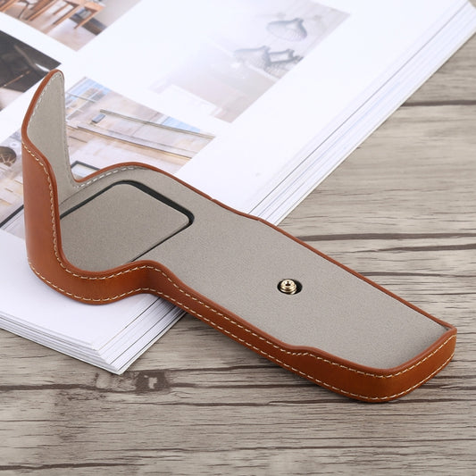 1/4 inch Thread PU Leather Camera Half Case Base for Canon EOS 5D Mark IV / 5D Mark III(Brown) by buy2fix