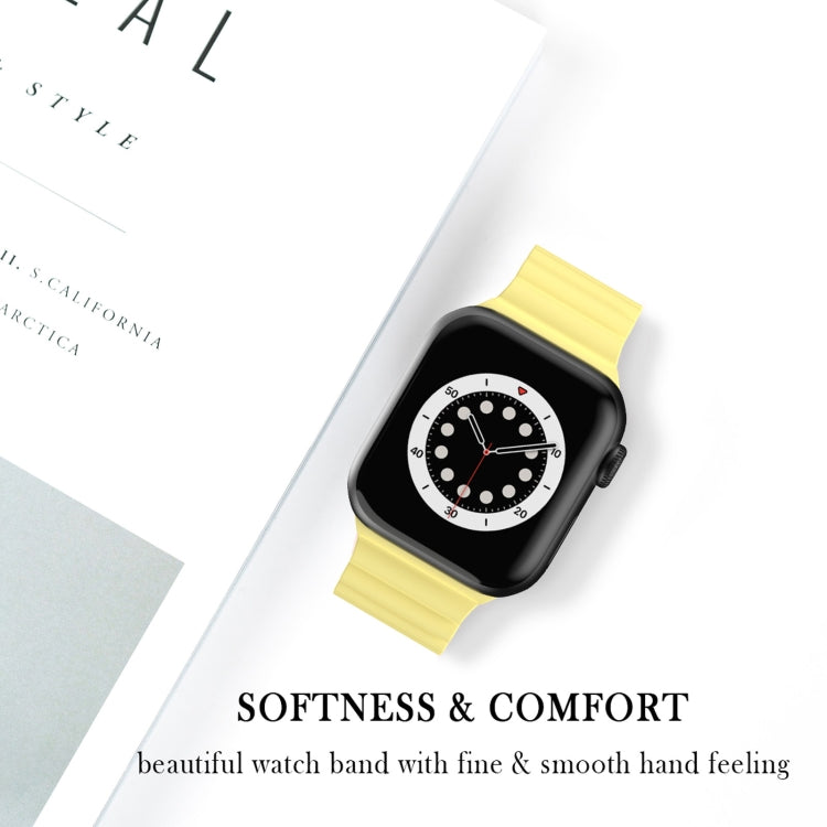 Business B Style Silicone Watch Band For Apple Watch Ultra 49mm&Watch Ultra 2 49mm / Series 9&8&7 45mm / SE 3&SE 2&6&SE&5&4 44mm / 3&2&1 42mm(Yellow) by buy2fix