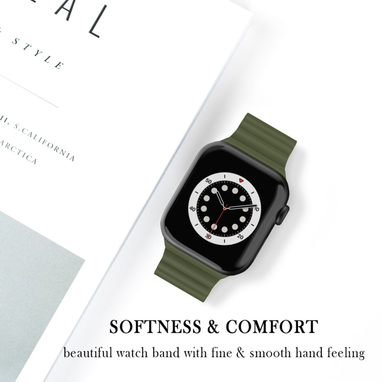Business B Style Silicone Watch Band For Apple Watch Ultra 49mm&Watch Ultra 2 49mm / Series 9&8&7 45mm / SE 3&SE 2&6&SE&5&4 44mm / 3&2&1 42mm(Dark Green) by buy2fix