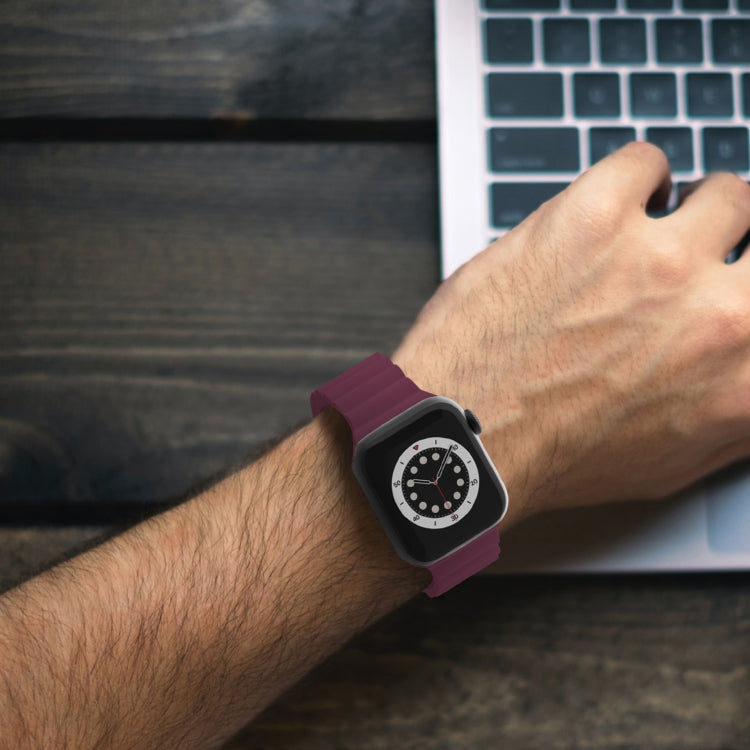 Business B Style Silicone Watch Band For Apple Watch Ultra 49mm&Watch Ultra 2 49mm / Series 9&8&7 45mm / SE 3&SE 2&6&SE&5&4 44mm / 3&2&1 42mm(Wine Red) by buy2fix