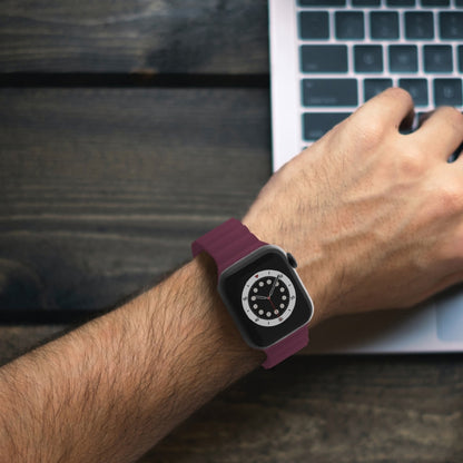 Business B Style Silicone Watch Band For Apple Watch Ultra 49mm&Watch Ultra 2 49mm / Series 9&8&7 45mm / SE 3&SE 2&6&SE&5&4 44mm / 3&2&1 42mm(Wine Red) by buy2fix