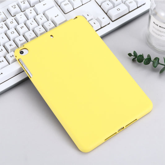 Solid Color Liquid Silicone Dropproof Full Coverage Protective Case For iPad mini 5 / mini 4(Yellow) by buy2fix