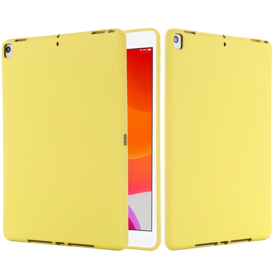 Solid Color Liquid Silicone Dropproof Full Coverage Protective Case For iPad 10.2 2019 / 10.2 2020 / 10.2 2021 / Pro 10.5 2017 / Air 10.5 2019(Yellow)