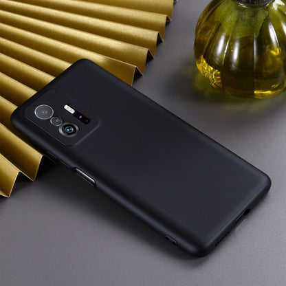 For Xiaomi 11T 5G Solid Color Liquid Silicone Dropproof Full Coverage Protective Case(Black) - Xiaomi Accessories by buy2fix | Online Shopping UK | buy2fix