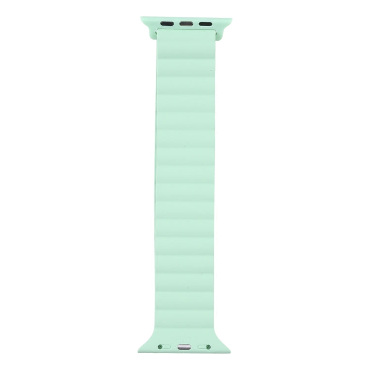 Silicone Magnet Watch Band For Apple Watch Ultra 49mm&Watch Ultra 2 49mm / Series 9&8&7 45mm / SE 3&SE 2&6&SE&5&4 44mm / 3&2&1 42mm(Khaki) by buy2fix