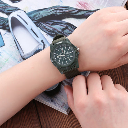 055 Men Canvas Strap Luminous Watch(Green) - Nylon Strap Watches by buy2fix | Online Shopping UK | buy2fix